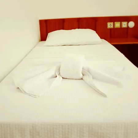 Albergo Cesme Alojamento de Acomodação e Pequeno-almoço 3*
